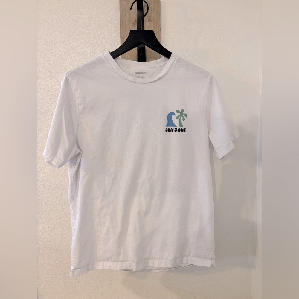 Old Navy White Tee with Palm Graphic